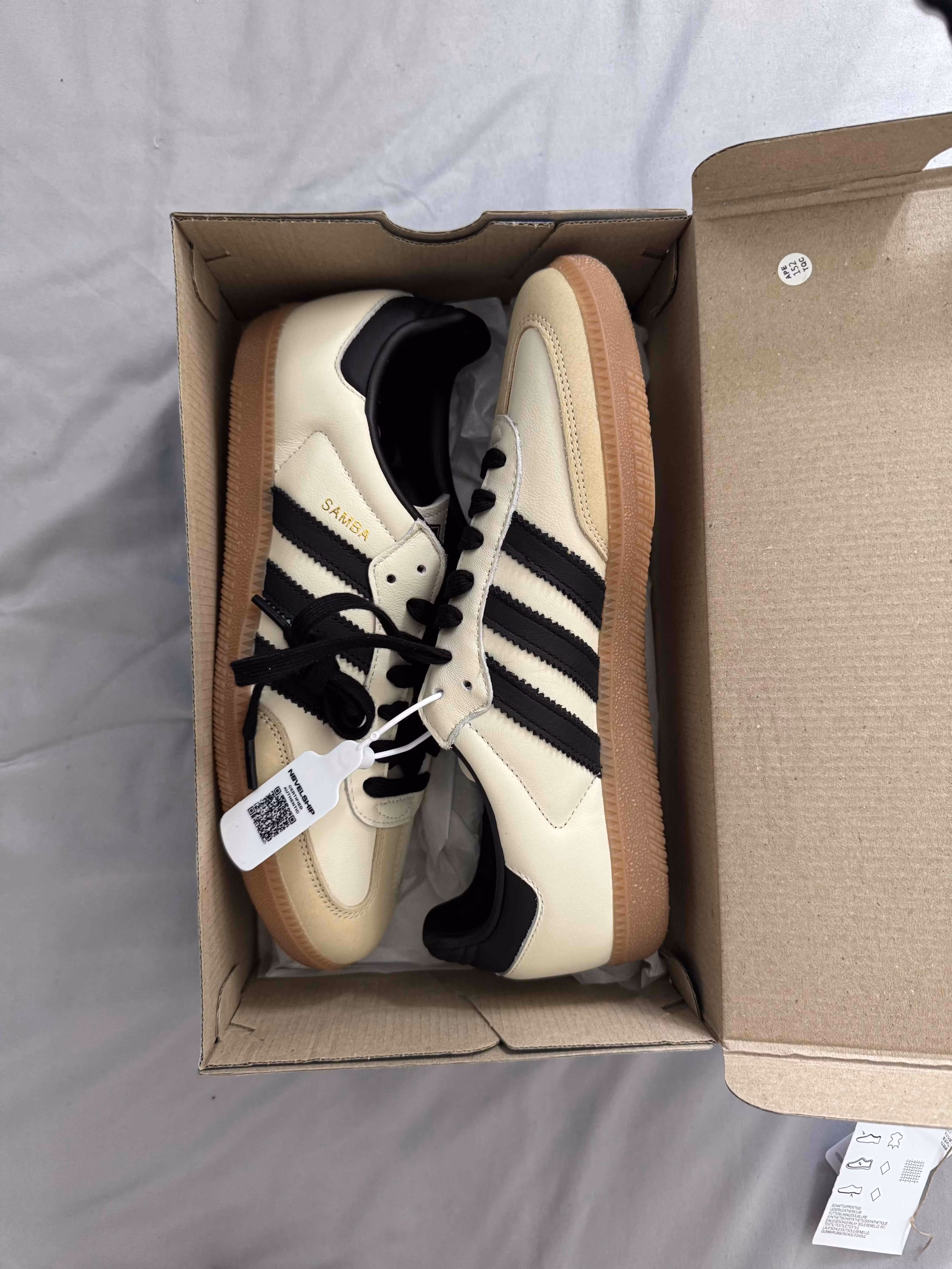 (Women) adidas Samba OG 'Cream White Sand Strata' ID0478 (Women) adidas Samba OG 'Cream White Sand Strata' ID0478